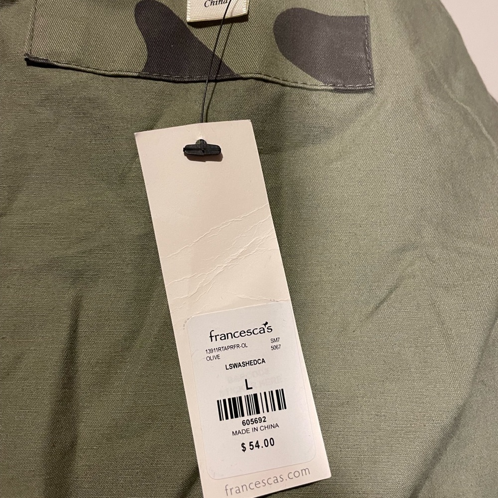 NWT FRANCESCAS CAMO JACKET. - Picture 6 of 7